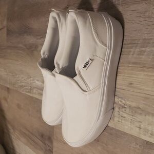 White mini platform vans size 5/6
